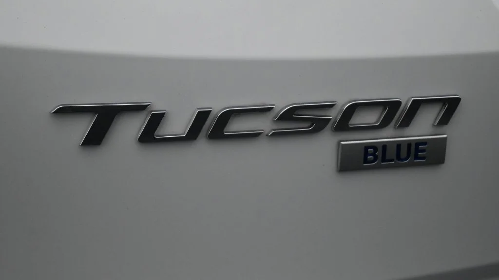 Certified Used 2024 White Hyundai Blue image 20