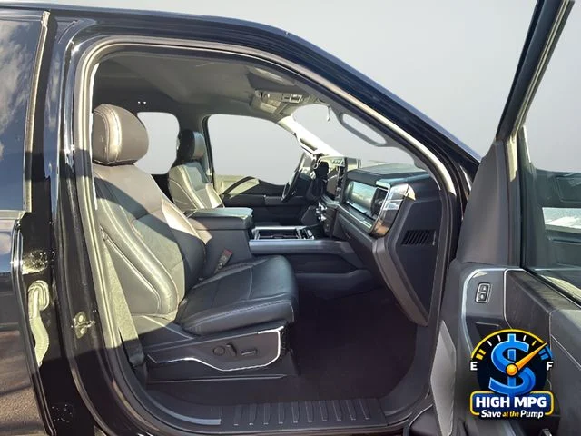 Used 2024 Black Ford  image 17