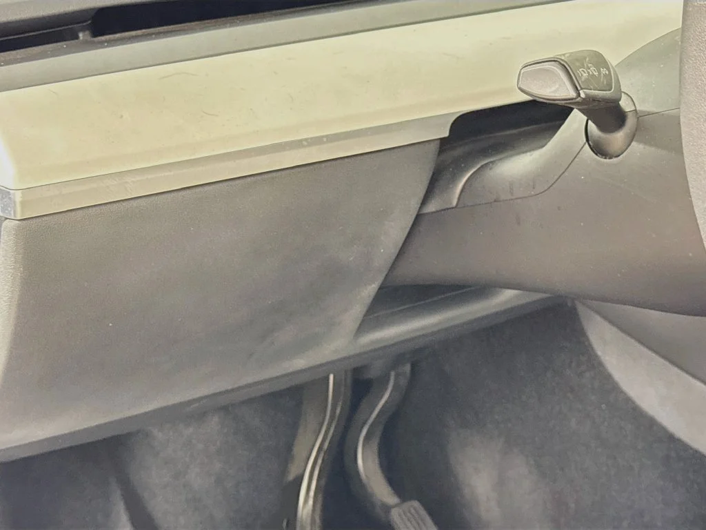 Used 2023 White Tesla Long Range image 10