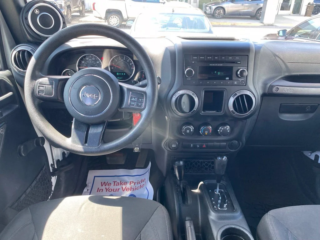 Used 2017 White Jeep Unlimited Sport image 7