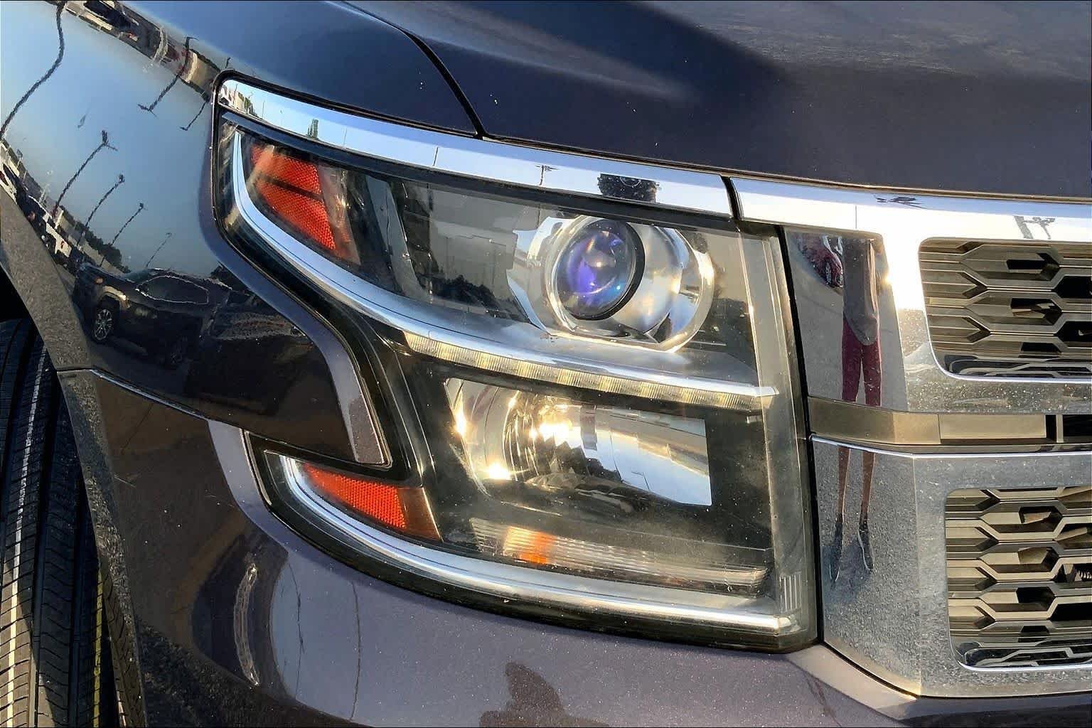 Used 2017 Tungsten Metallic Chevrolet LT image 26
