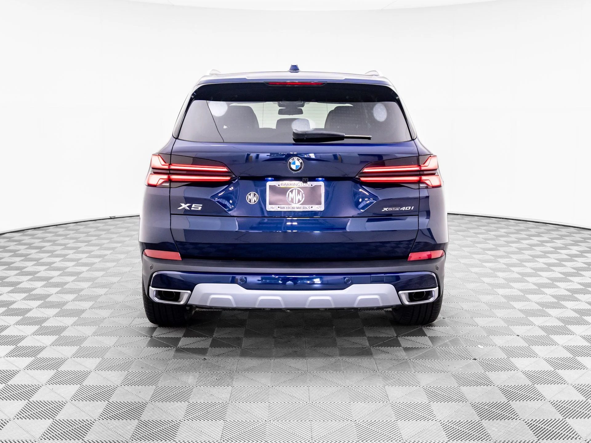 Used 2026 Blue BMW xDrive40i image 5