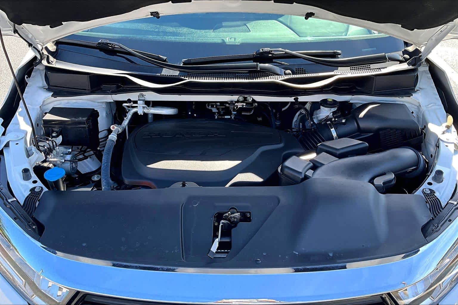2024 Honda Odyssey Touring - Photo 32