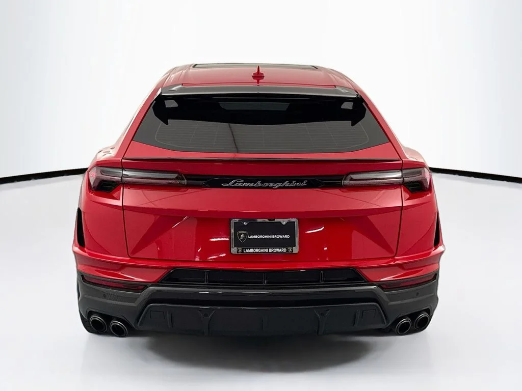 Used 2023 Rosso Mars Metallic Lamborghini Performante image 6