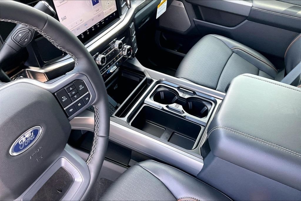 New 2026 Ford Super Duty F-250 Lariat 4D Crew Cab