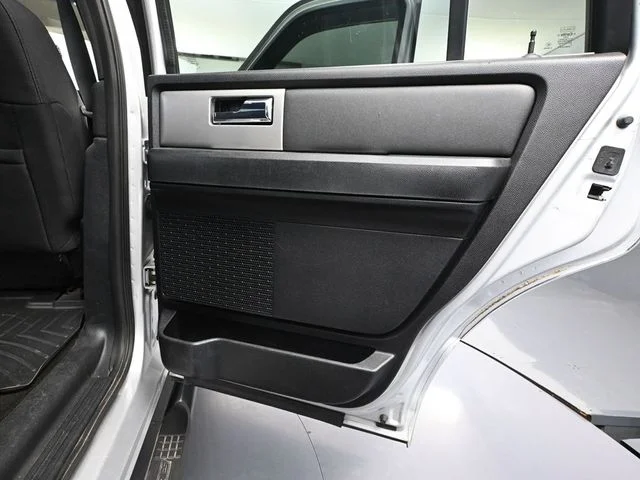 2017 Ford Expedition XLT - Photo 41