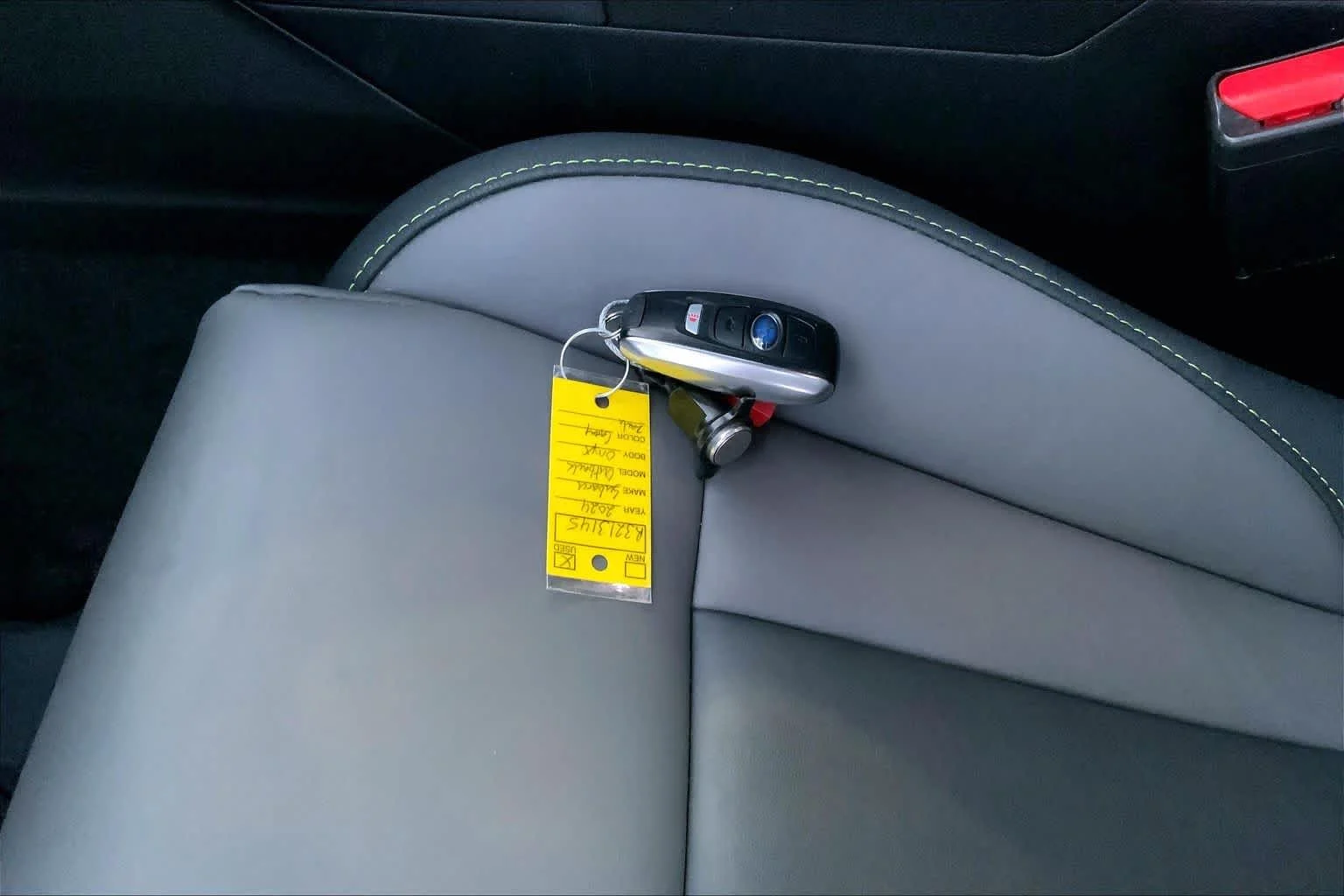 Used 2024 Magnetite Gray Metallic Subaru Onyx Edition image 13