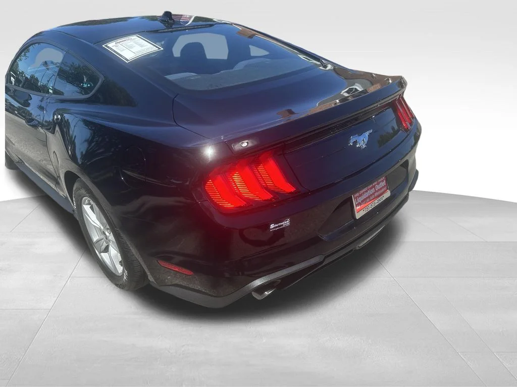 Used 2020 Black Ford EcoBoost image 17
