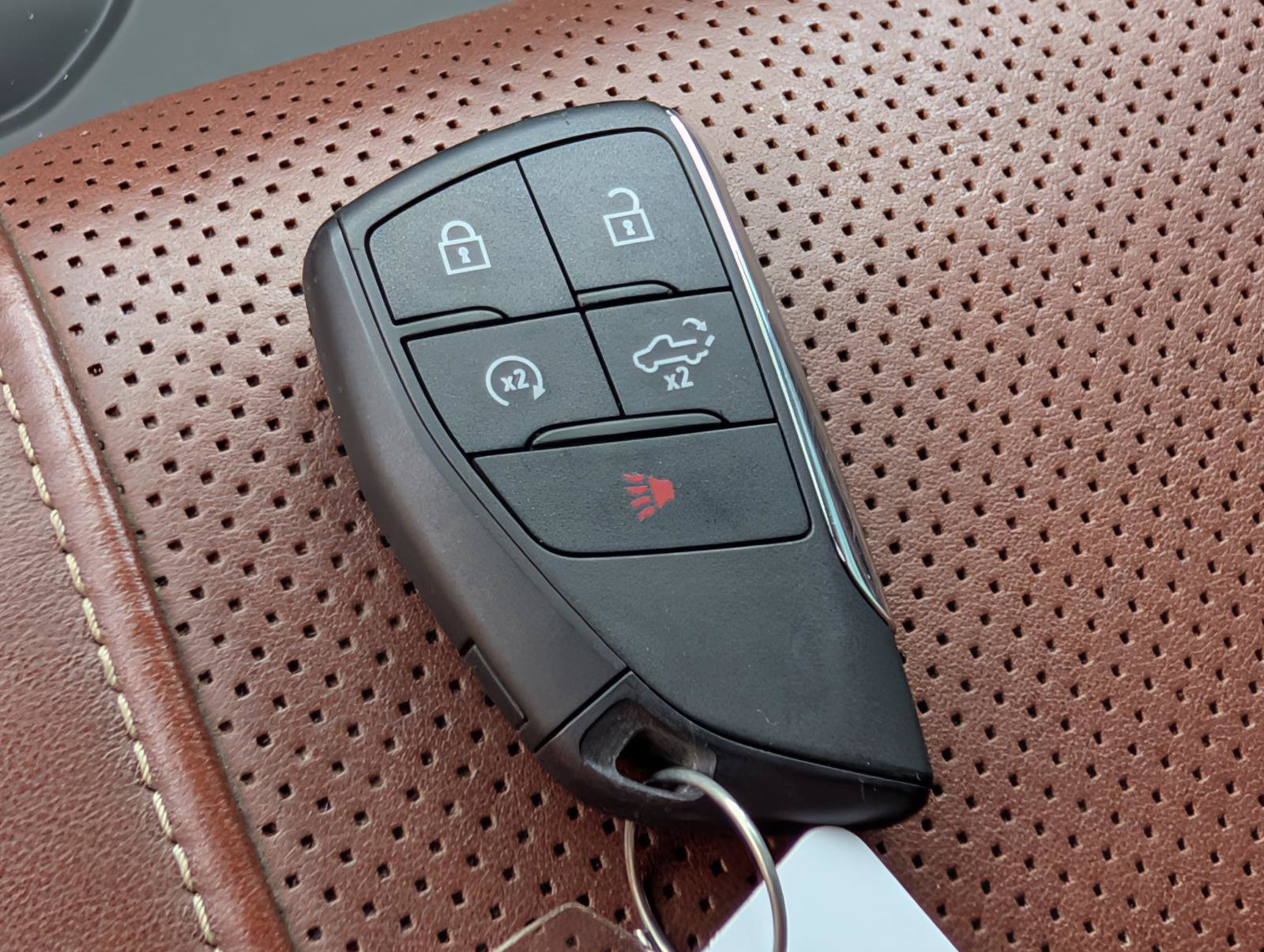 Used 2023 Pacific Blue Metallic GMC Denali Ultimate image 30