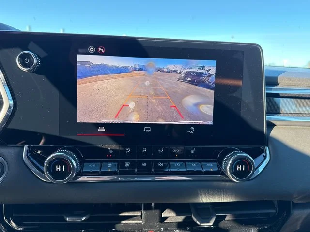 New 2026 Summit White GMC Elevation image 22