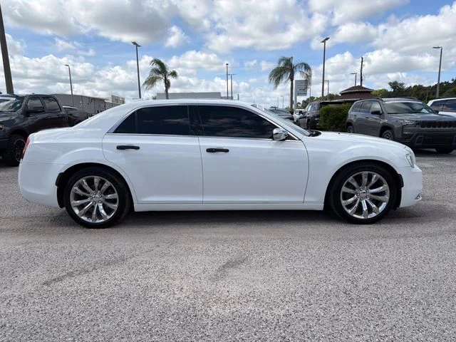 Used 2018 White Chrysler Limited image 3