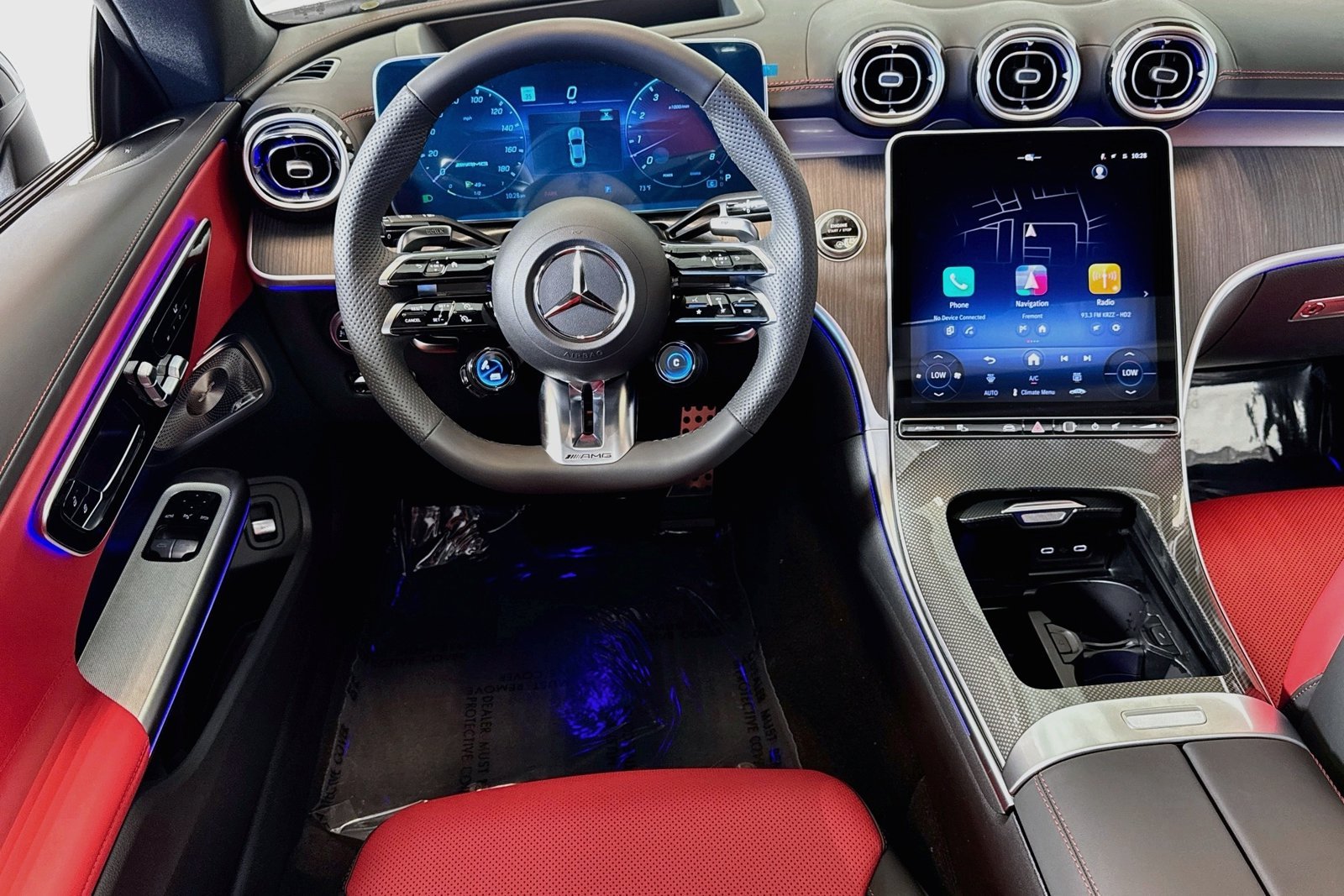 New 2026 MANUFAKTUR Moonlight White Metallic Mercedes-Benz AMG® CLE 53 image 20