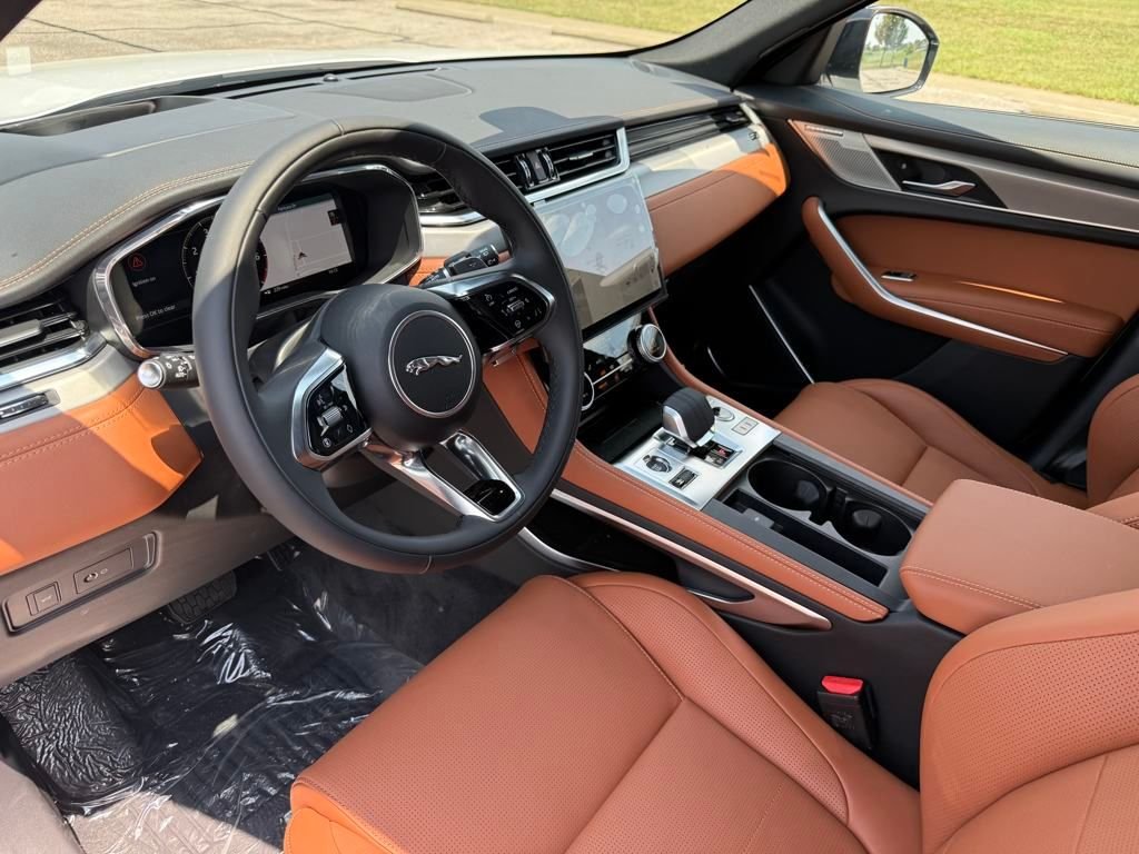 2026 Jaguar F-Pace R-Dynamic S - Photo 12
