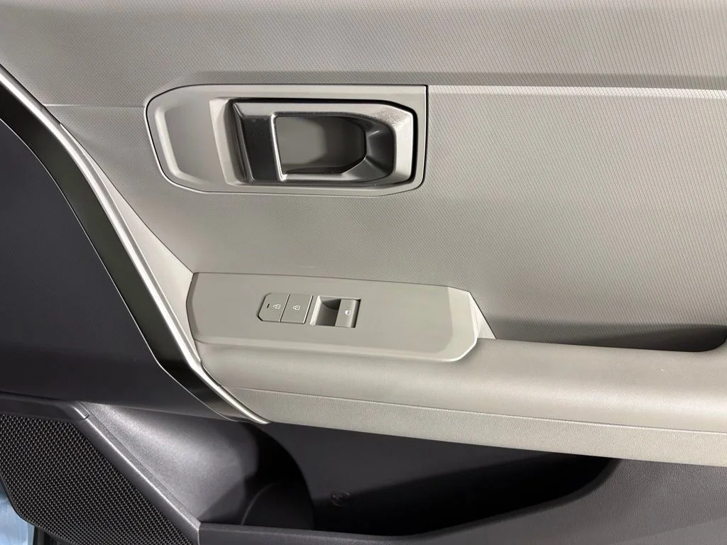 New 2027 Frost Blue Kia S image 12
