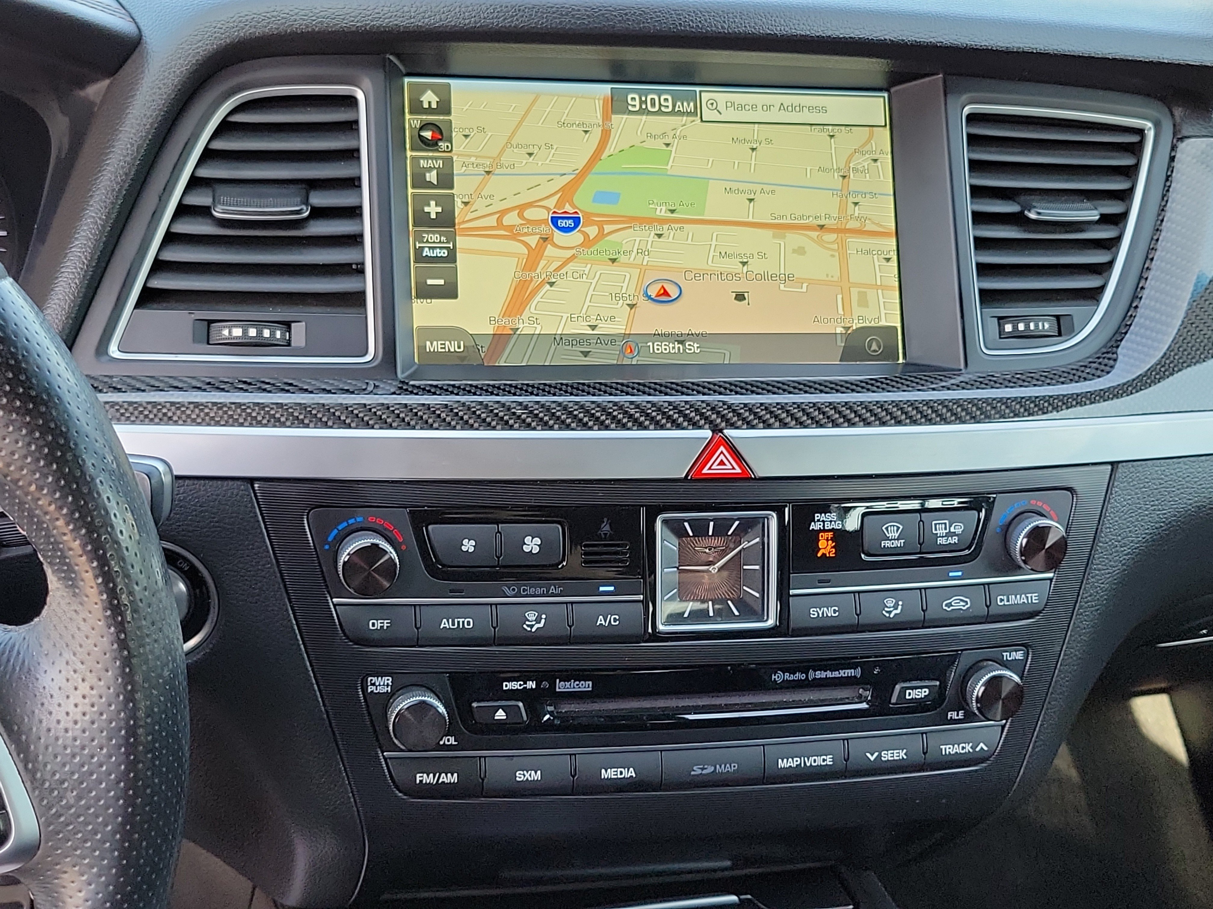 Used 2019 Himalayan Gray Genesis 3.3T Sport image 14