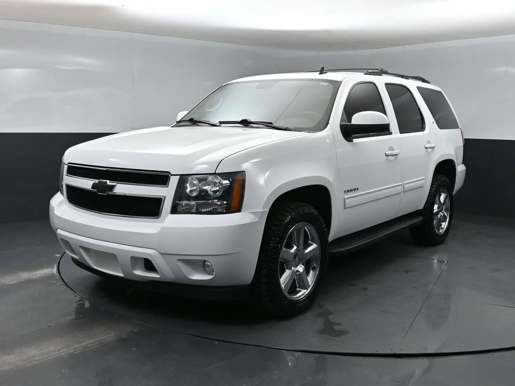 Used 2013 White Chevrolet LT image 5