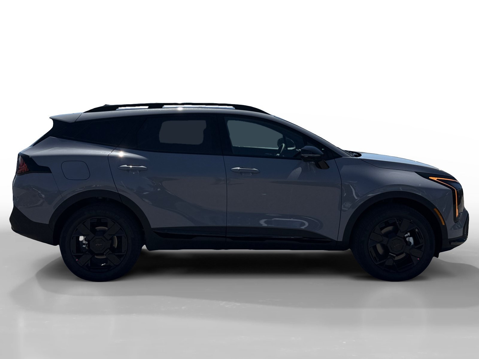 New 2027 Wolf Gray Kia X-Line image 6