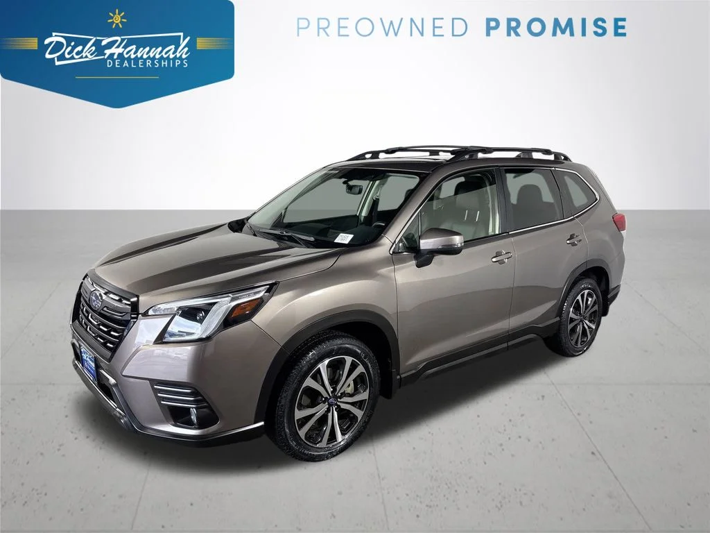2023 Subaru Forester Limited's photo