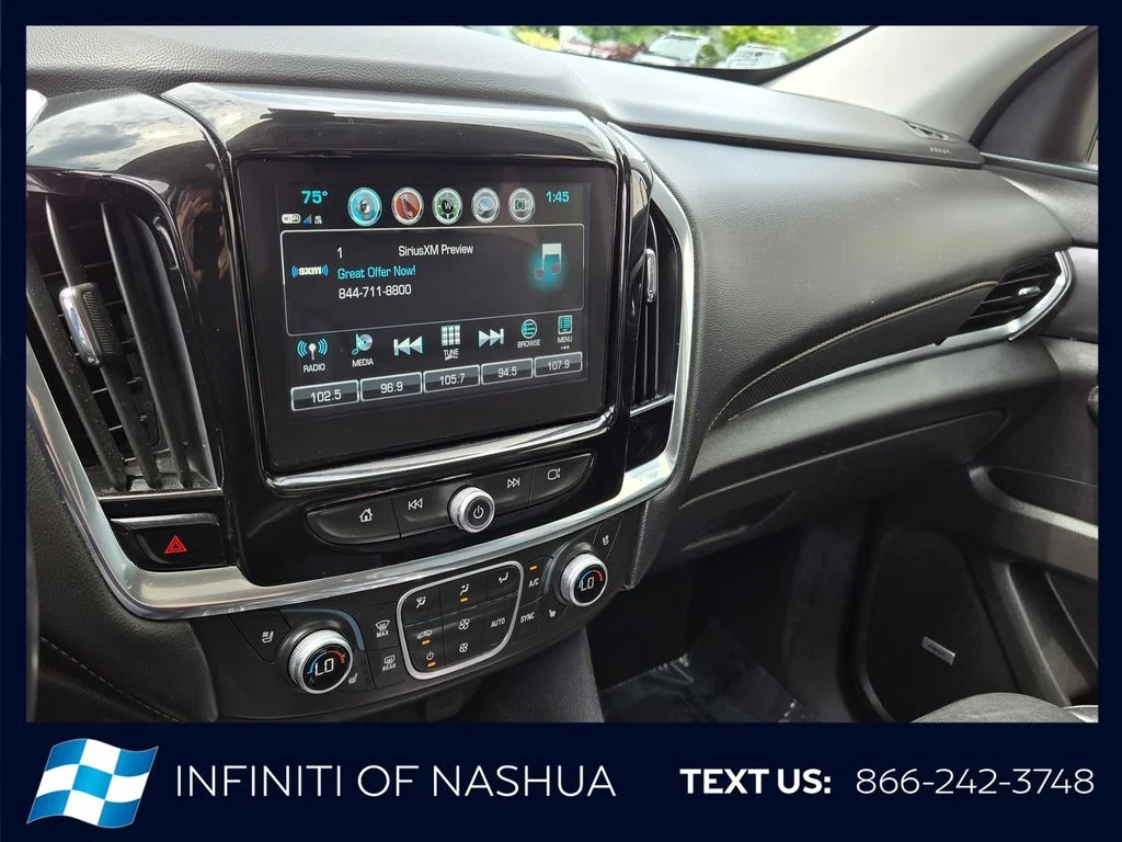 Used 2018 Beige Chevrolet Premier image 31