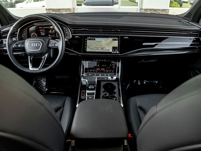 Used 2023 Satellite Silver Audi 55 Premium Plus image 19