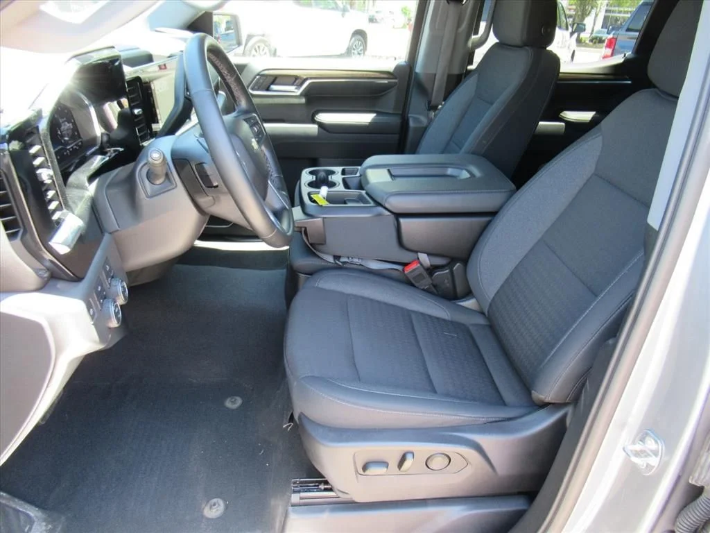 Used 2024 Gray Chevrolet LT image 16