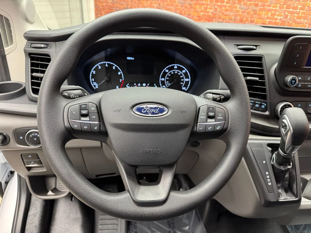 2025 Ford Transit Van Base - Photo 13
