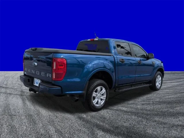 Certified Used 2020 Lightning Blue Ford XLT image 4