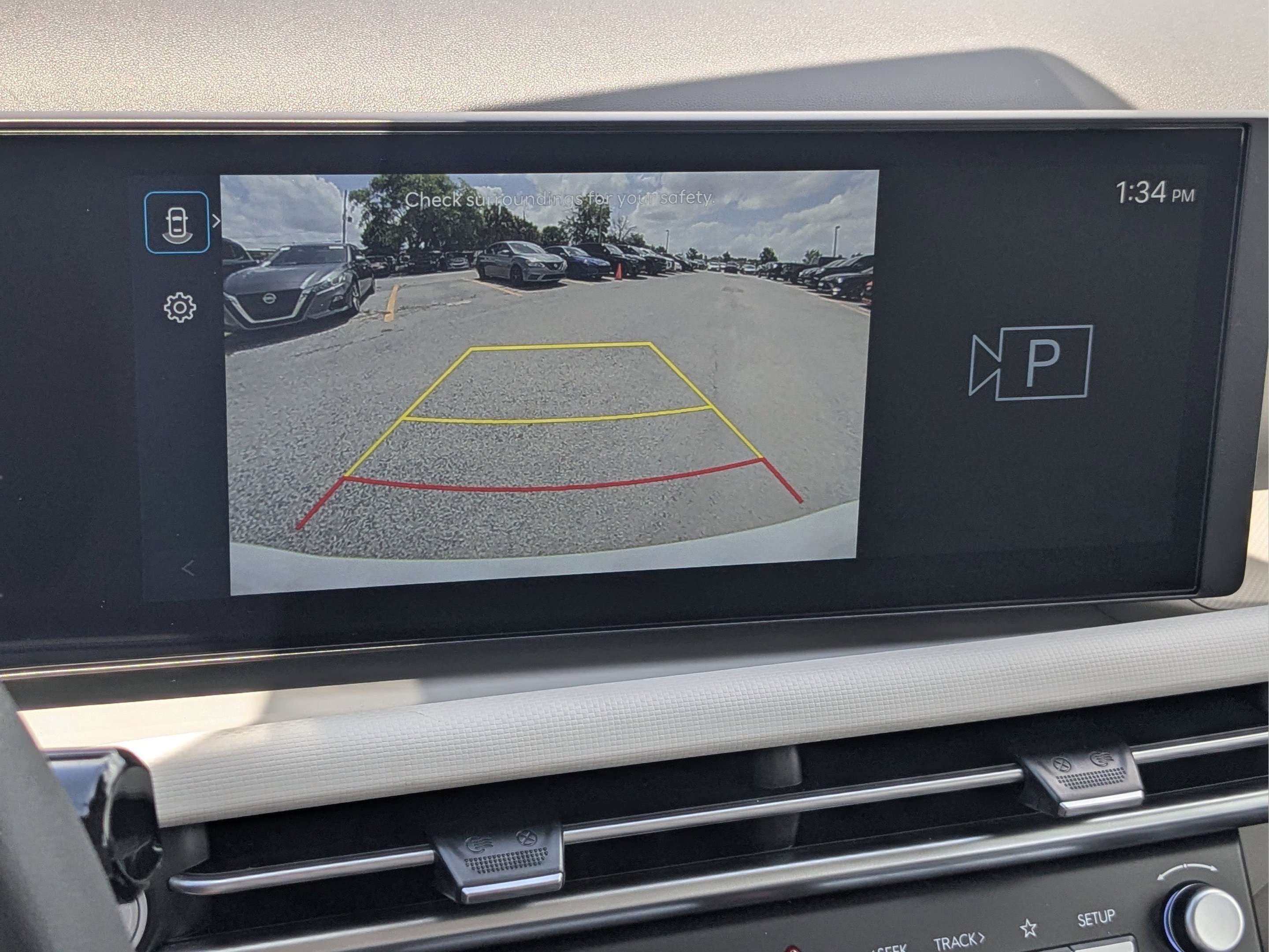 New 2026 Serenity White Pearl Hyundai SE FWD image 17