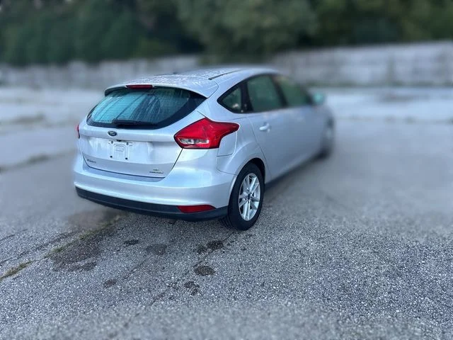 Used 2015 Ingot Silver Ford SE image 13