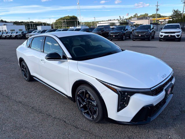 2026 Kia K4
