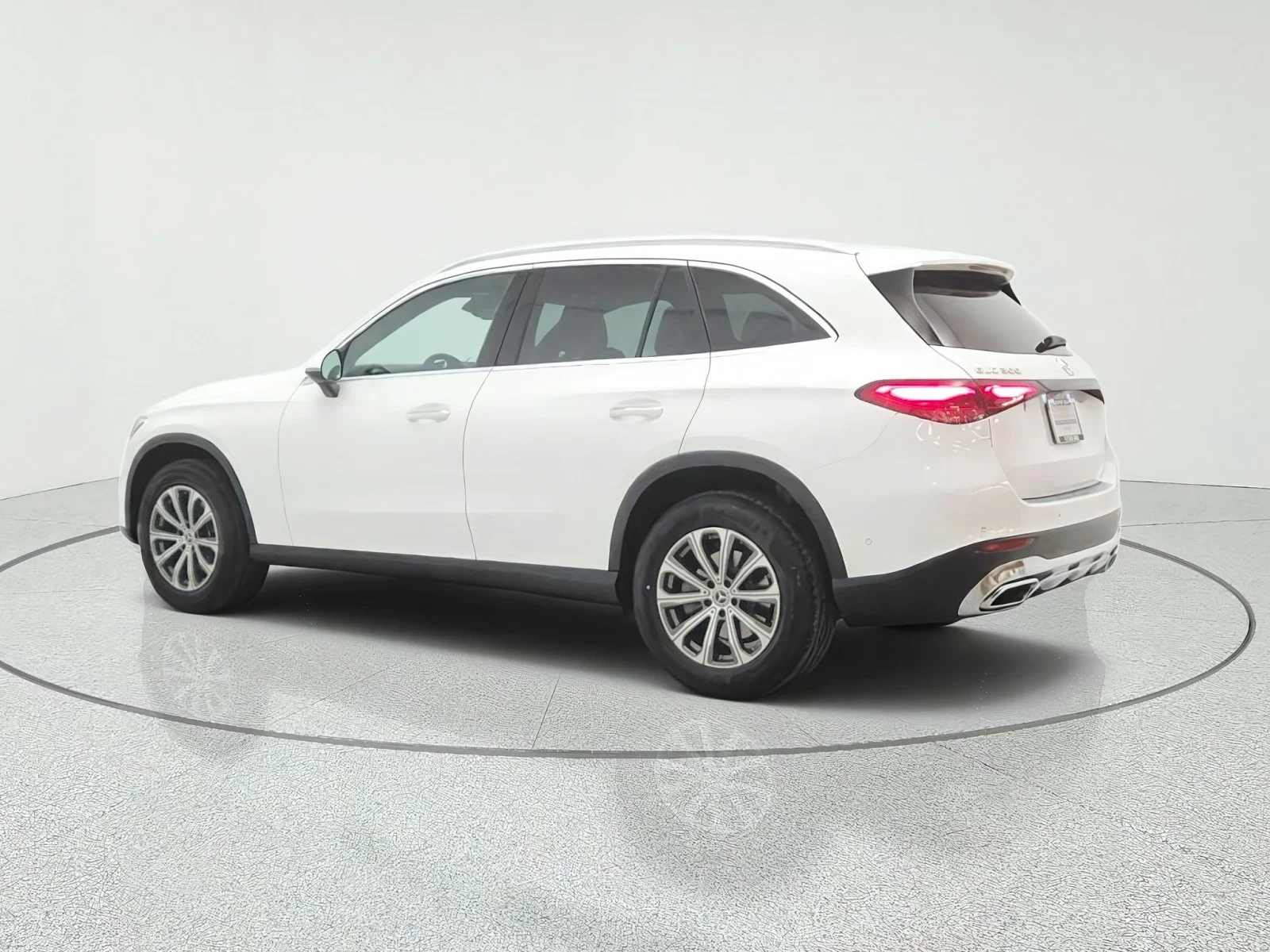 Certified Used 2024 Polar White Mercedes-Benz GLC 300 4MATIC® SUV image 7