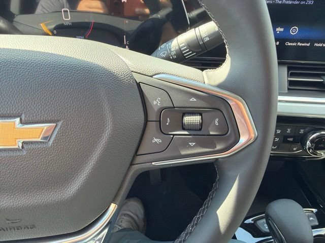 New 2026 Mosaic Black Metallic Chevrolet LT image 22