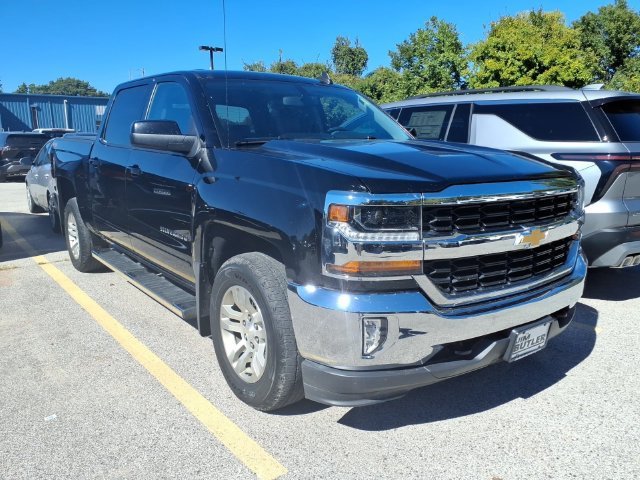 Used 2018 BLACK Chevrolet LT image 5