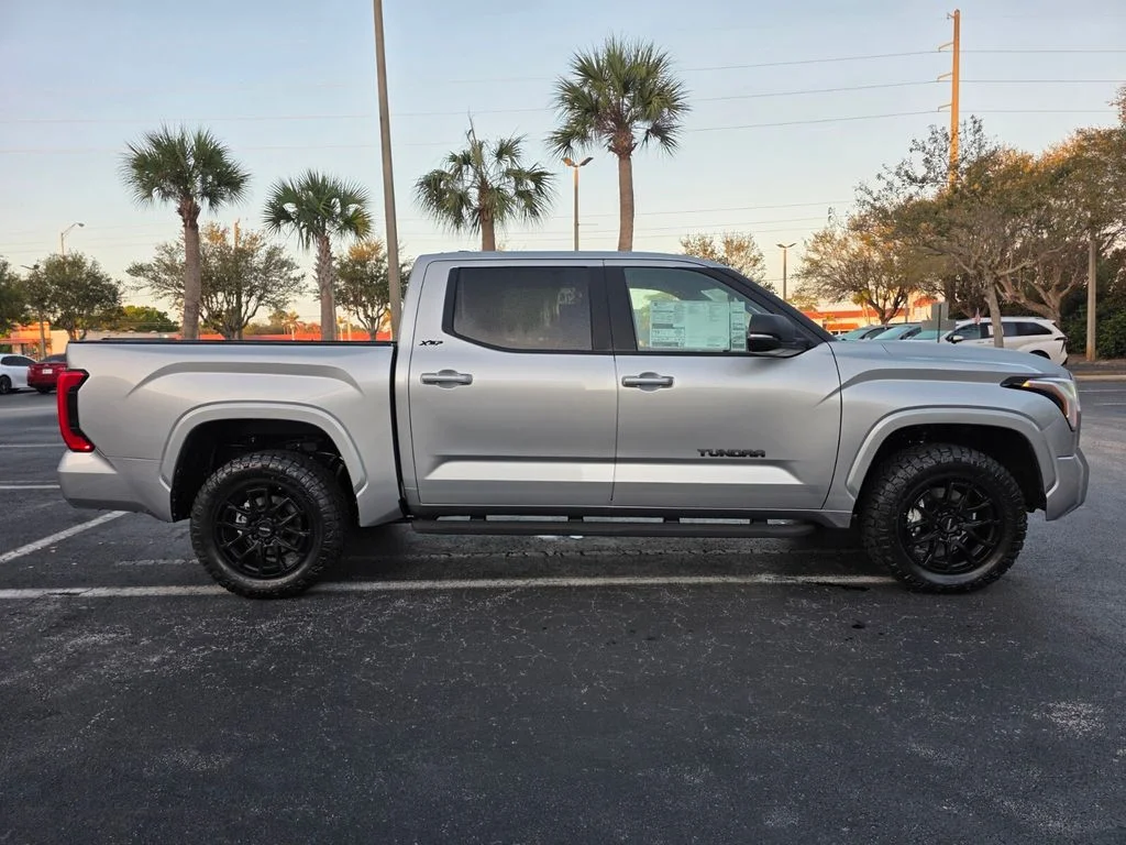 2026 Toyota Tundra SR5 - Photo 12