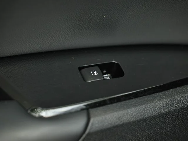 Used 2023 Wolf Gray Kia X-Line image 23