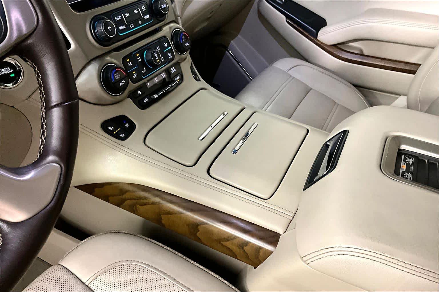 Used 2019 ONYX BLACK GMC Denali image 16