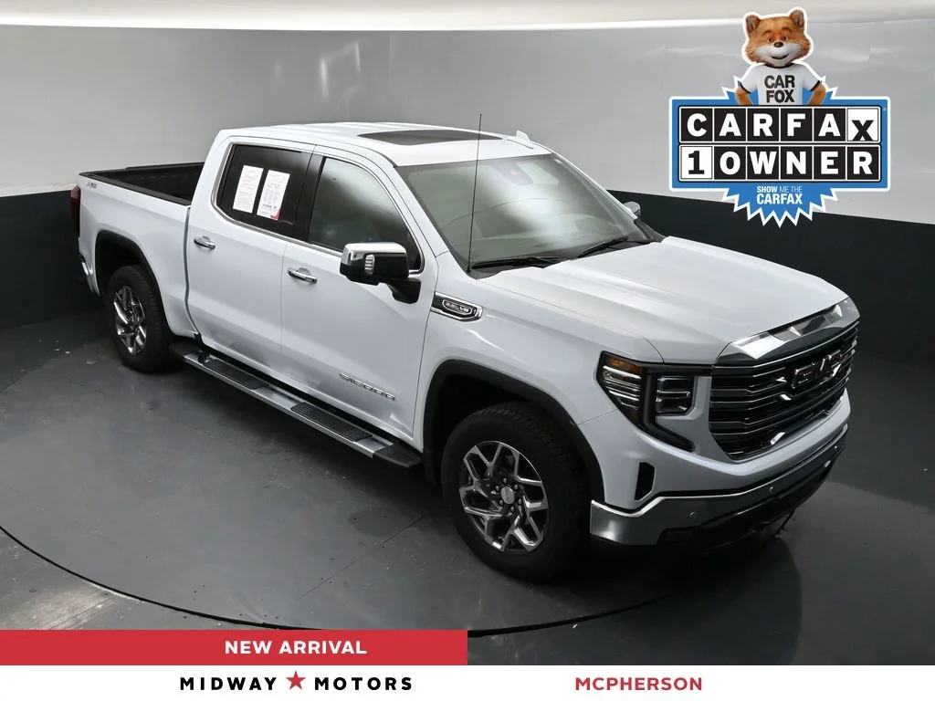 Used 2026 White GMC SLT image 1