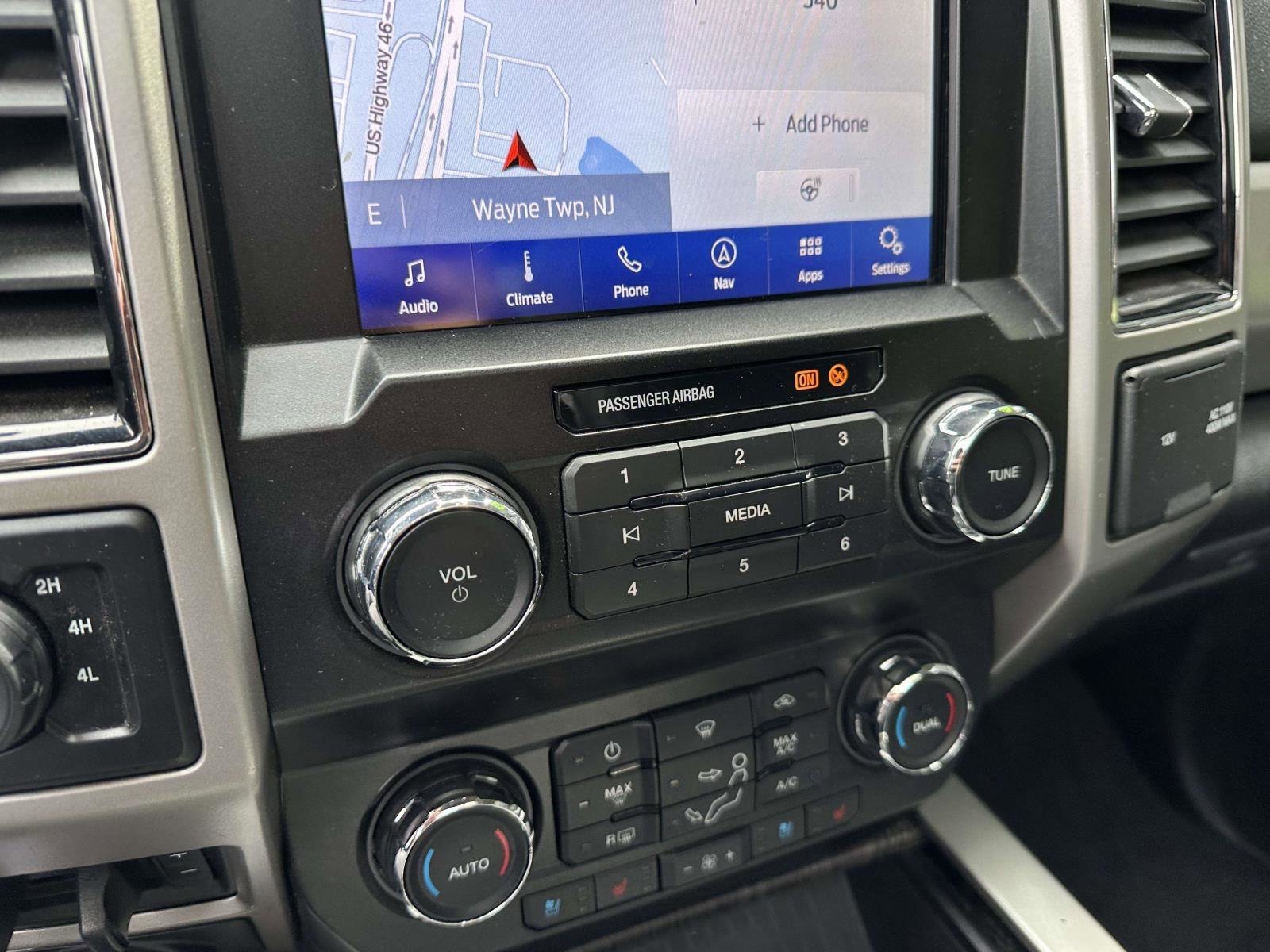 Used 2020 Black Ford LARIAT image 26