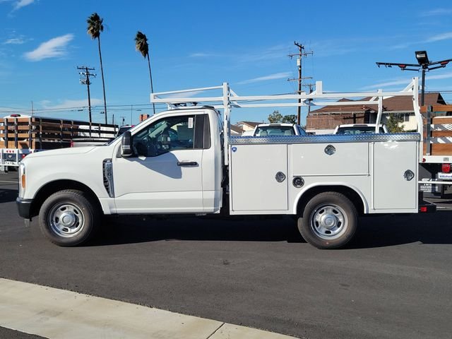 2025 Ford F-350 Super Duty XL - Photo 26