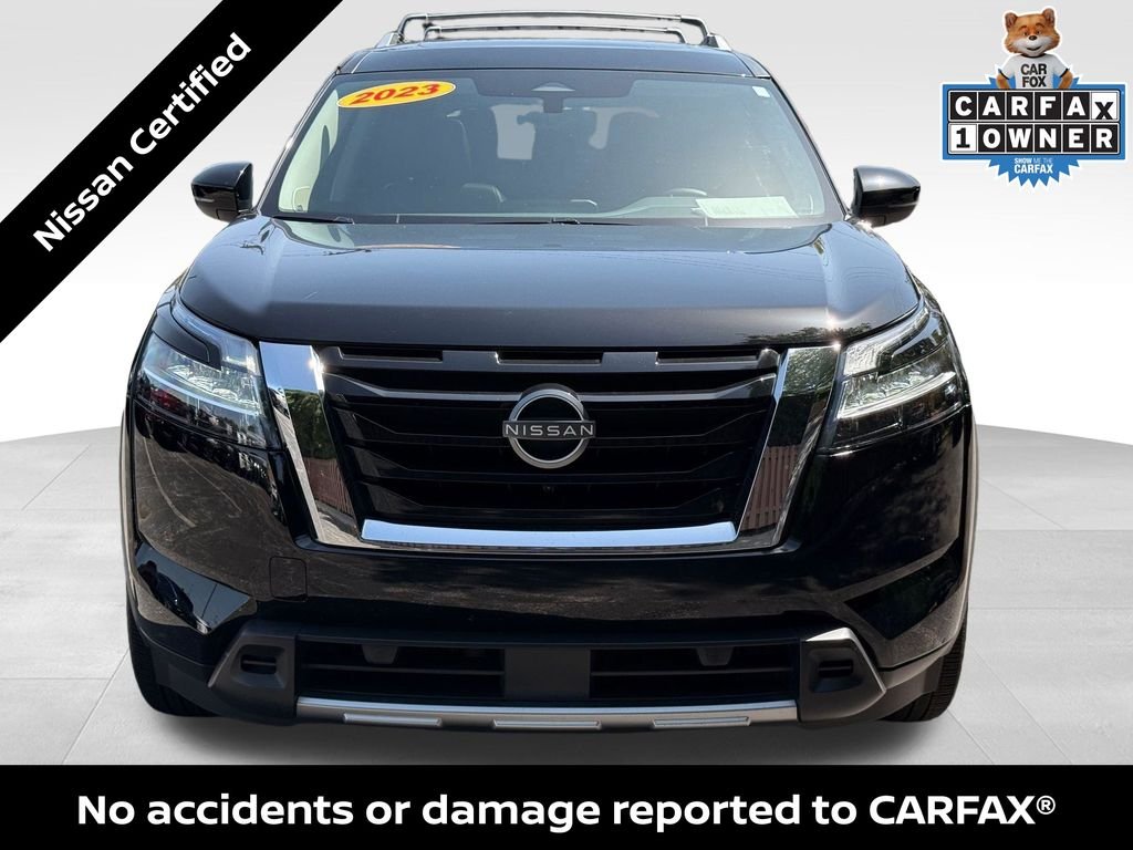 Certified Used 2023 Super Black Nissan SL image 3