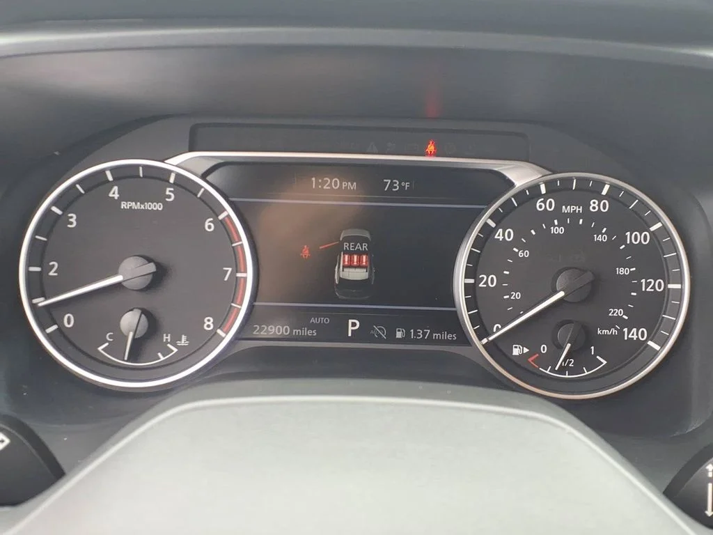 Used 2025 White Nissan S image 29