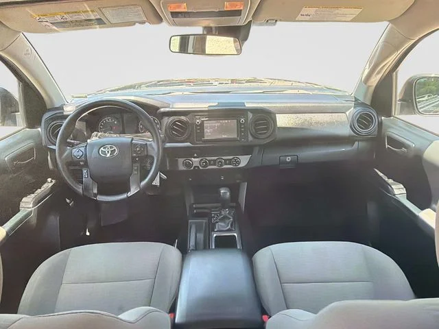 Used 2018 Gray Toyota SR image 16