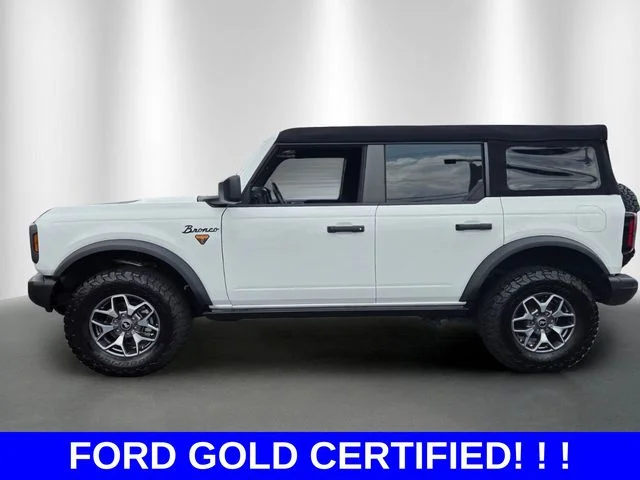 Certified Used 2025 Oxford White Ford Badlands image 2