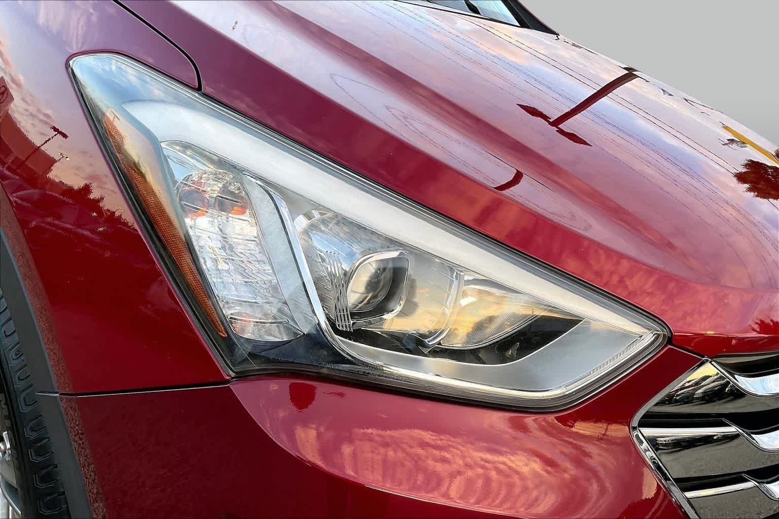 Used 2013 Serrano Red Hyundai Sport image 25