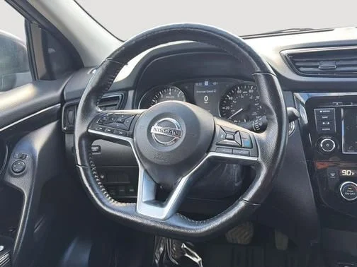 Certified Used 2022 Gray Nissan SL image 12
