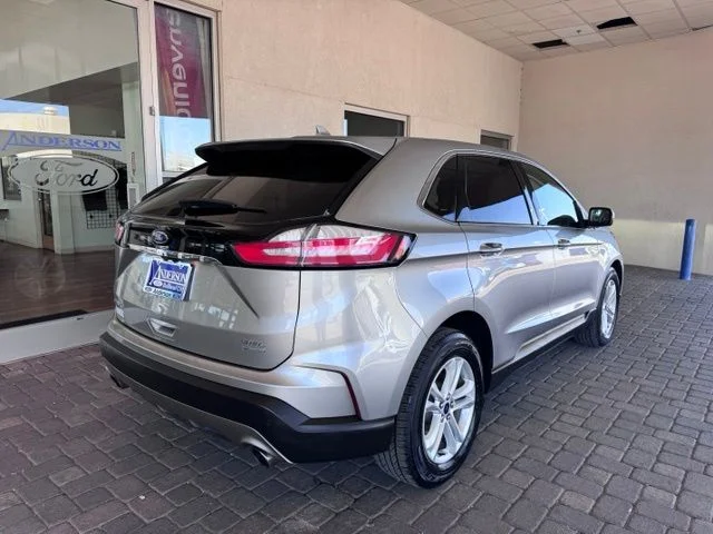 Certified Used 2020 Silver Ford SEL image 5