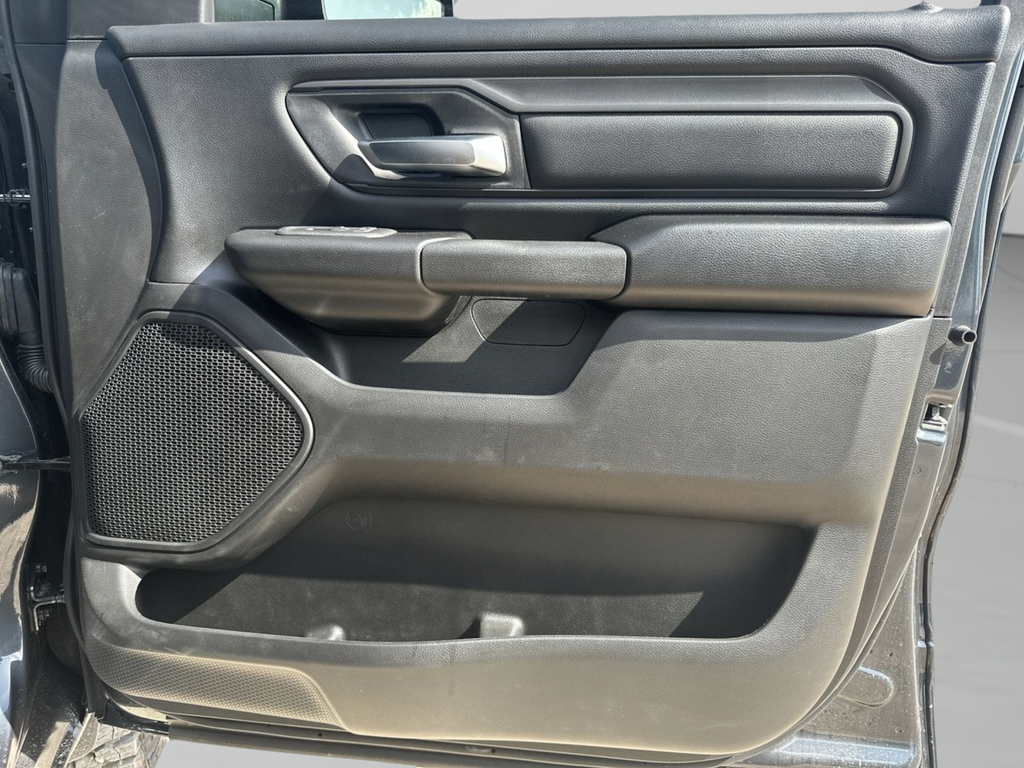 New 2026 Forged Blue Metallic Exterior Paint RAM Warlock image 37