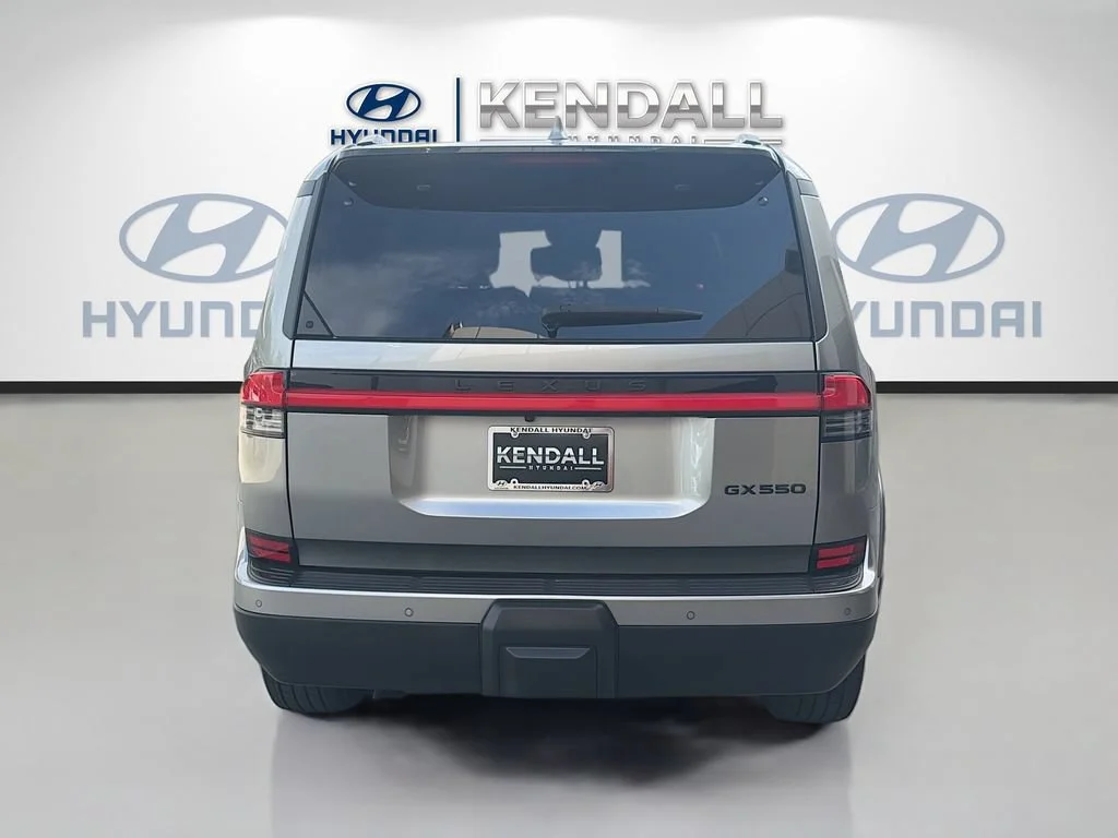 Certified Used 2024 Silver Lexus GX 550 Premium image 5