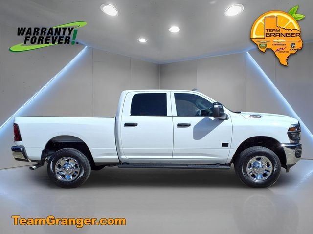 New 2026 Bright White Clear-Coat Exterior Paint RAM Tradesman image 5