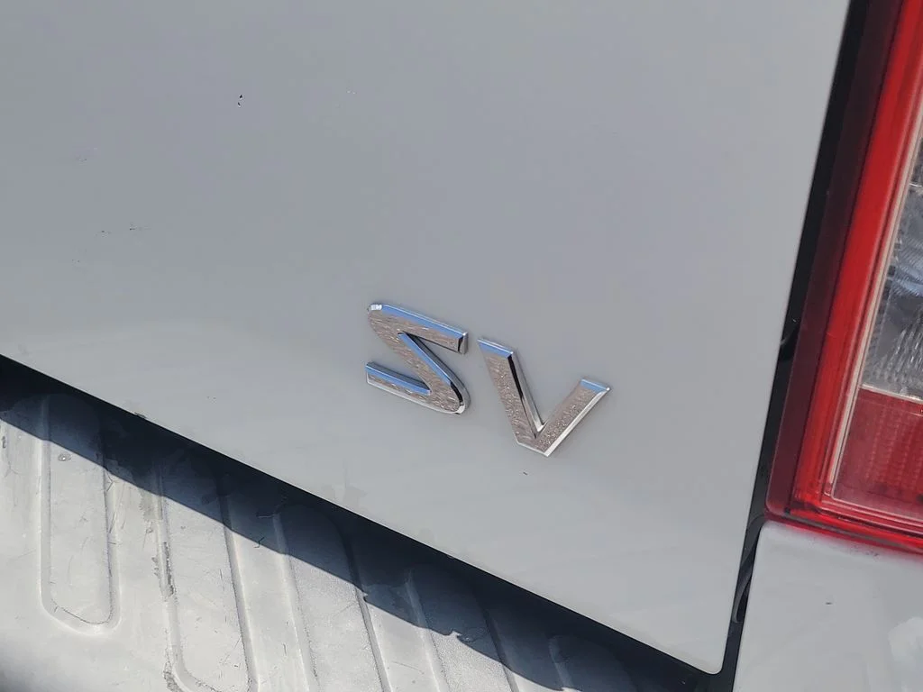 Used 2017 White Nissan SV image 6
